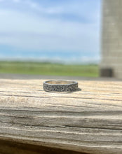 Load image into Gallery viewer, Ladies Sterling Band
